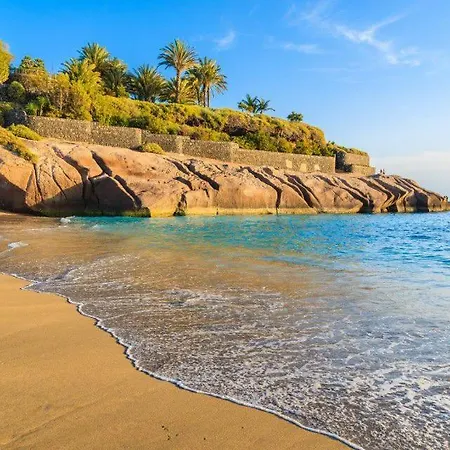 El Duque Beach-luxury Apartament- Apartment *
