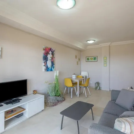 El Duque Beach-luxury Apartament- Apartment *