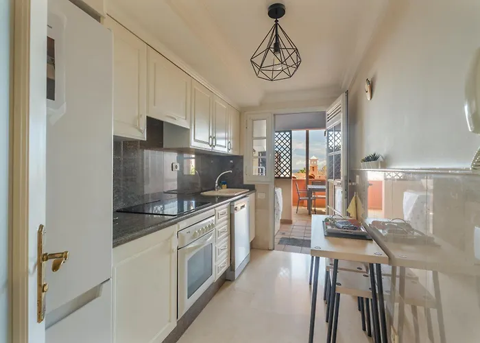 El Duque Beach-luxury Apartament- Apartman